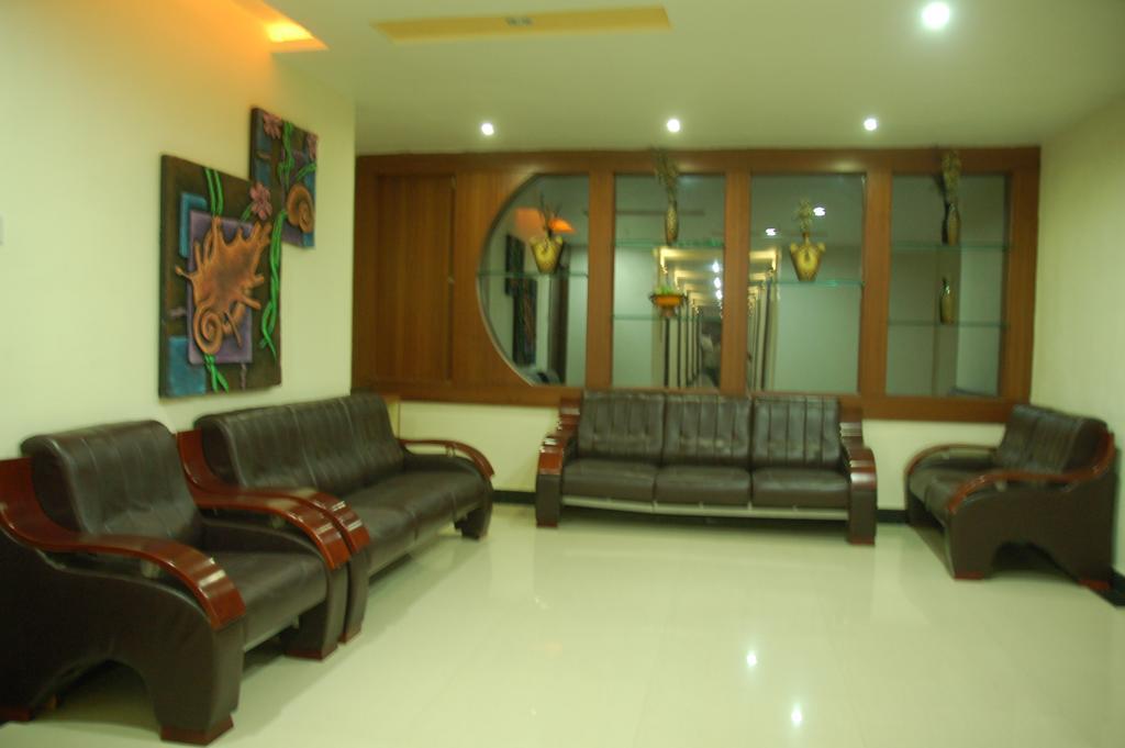 Hotel Sitara Royal Hyderabad Phòng bức ảnh